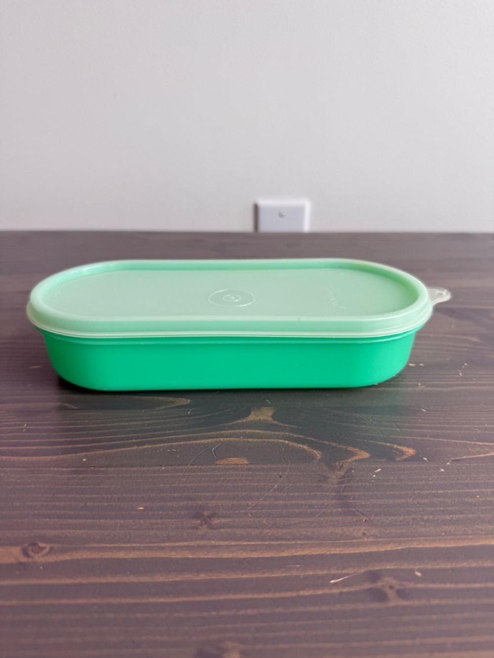 Vintage Tupperware storage case
Jadeite green